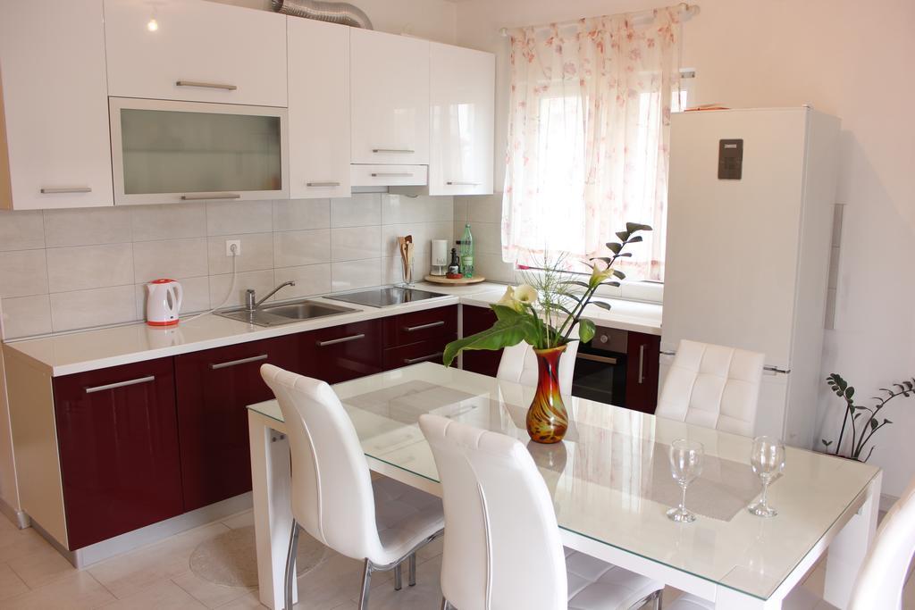 Apartment Maras Vodice Ngoại thất bức ảnh